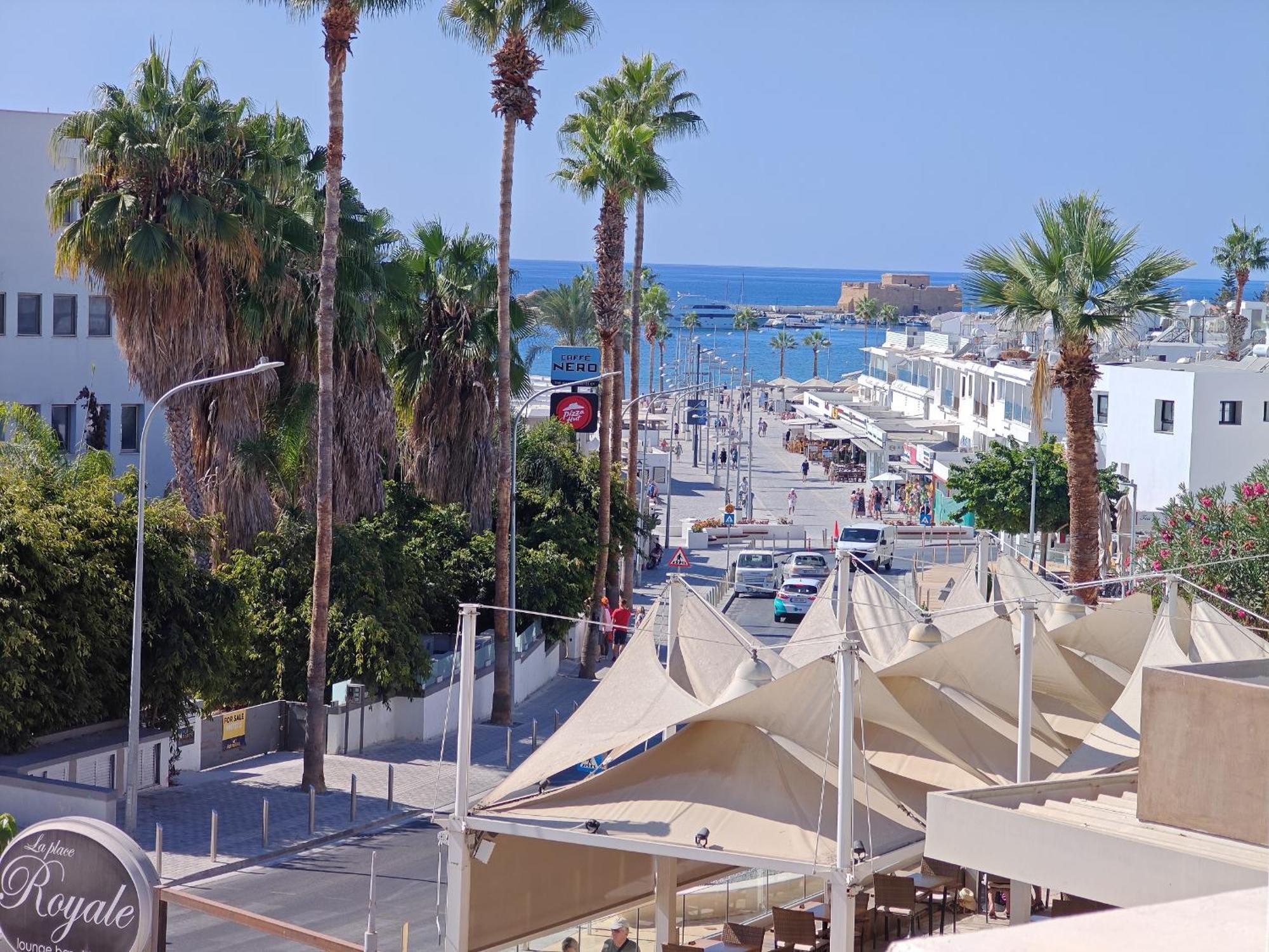 Blue Coast Semeli By The Sea Apartment Paphos Exterior foto